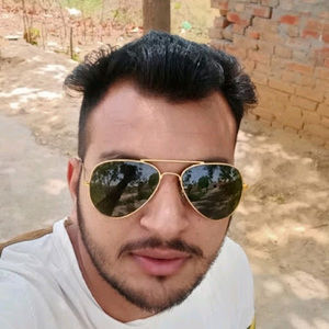 Meet your Posher, Vikas